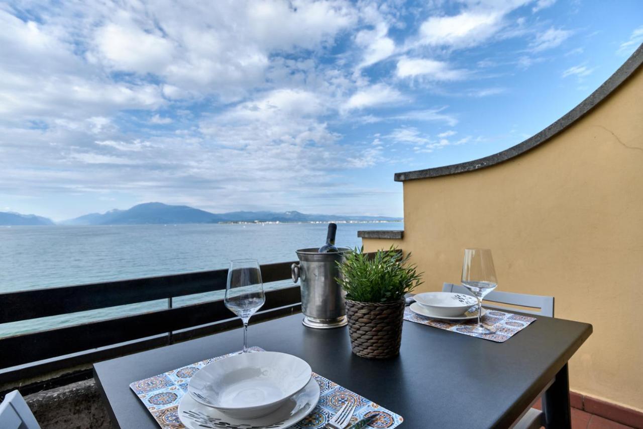Lydie Apt. Exclusive Holigarda Desenzano del Garda Exteriör bild
